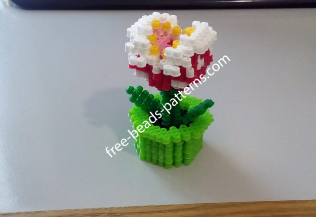 3D perler beads Piranha Plant from Super Mario work photos (2)