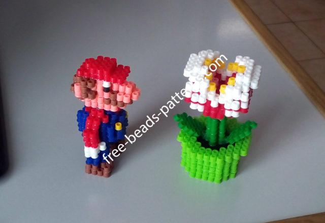 3D perler beads Piranha Plant from Super Mario work photos (8)