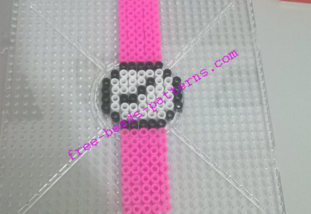 3D perler beads round fucsia watch work photos (4)