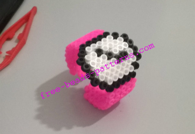 3D perler beads round fucsia watch work photos (5)