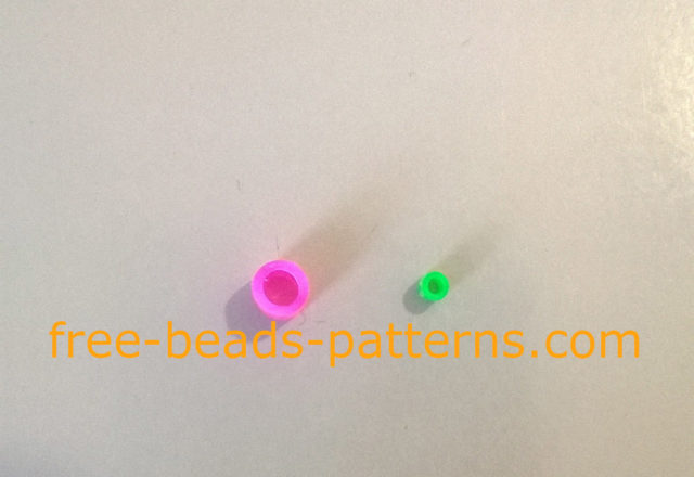 Comparison between Ikea Pyssla and Hama Beads mini beads
