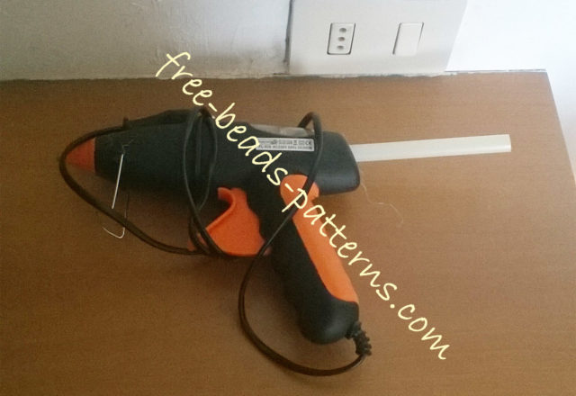 Glue gun for 3D perler beads projects