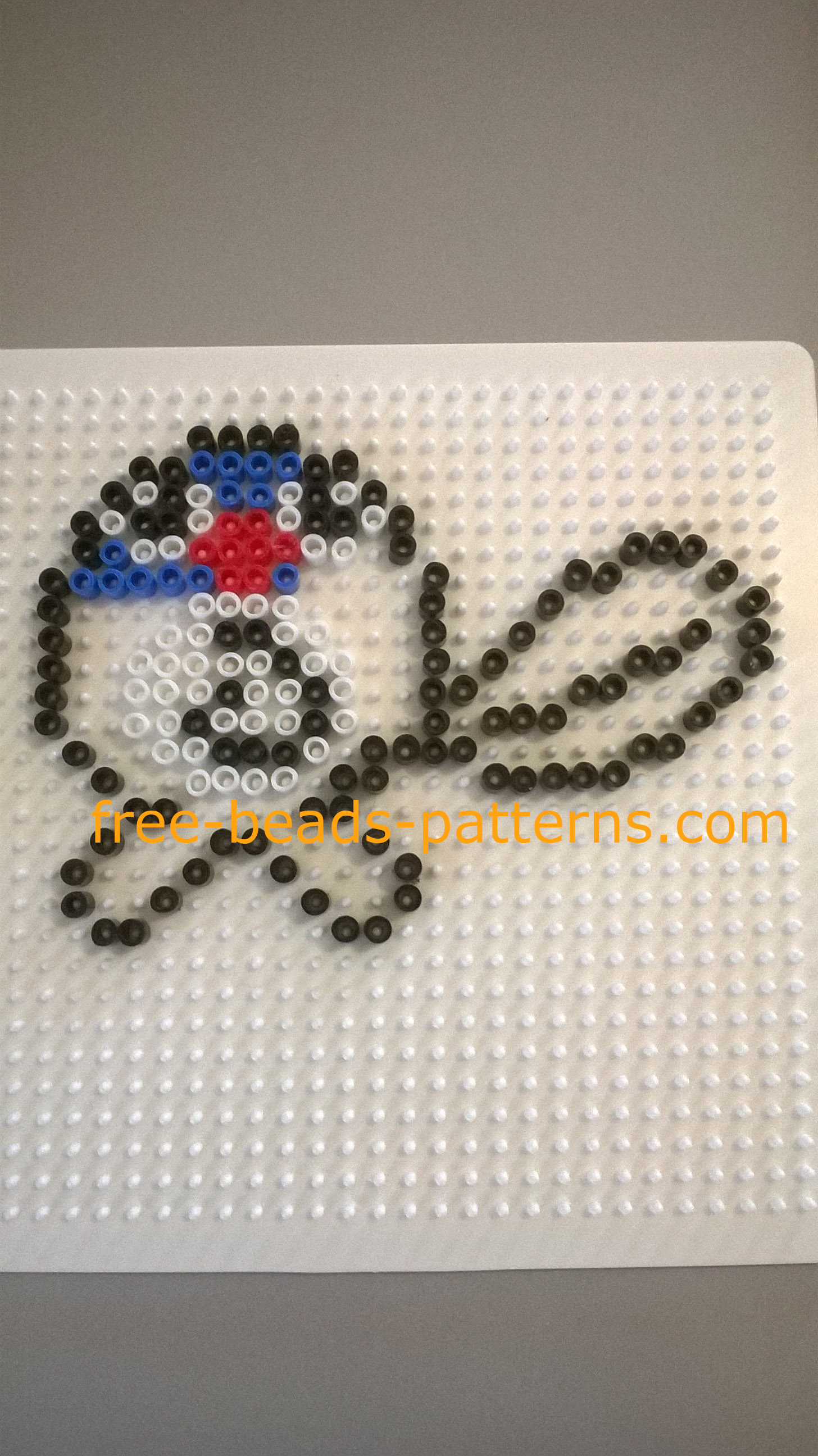 Ikea Pyssla 5mm perler beads Pokemon Poliwag work photos Author Bill (2)