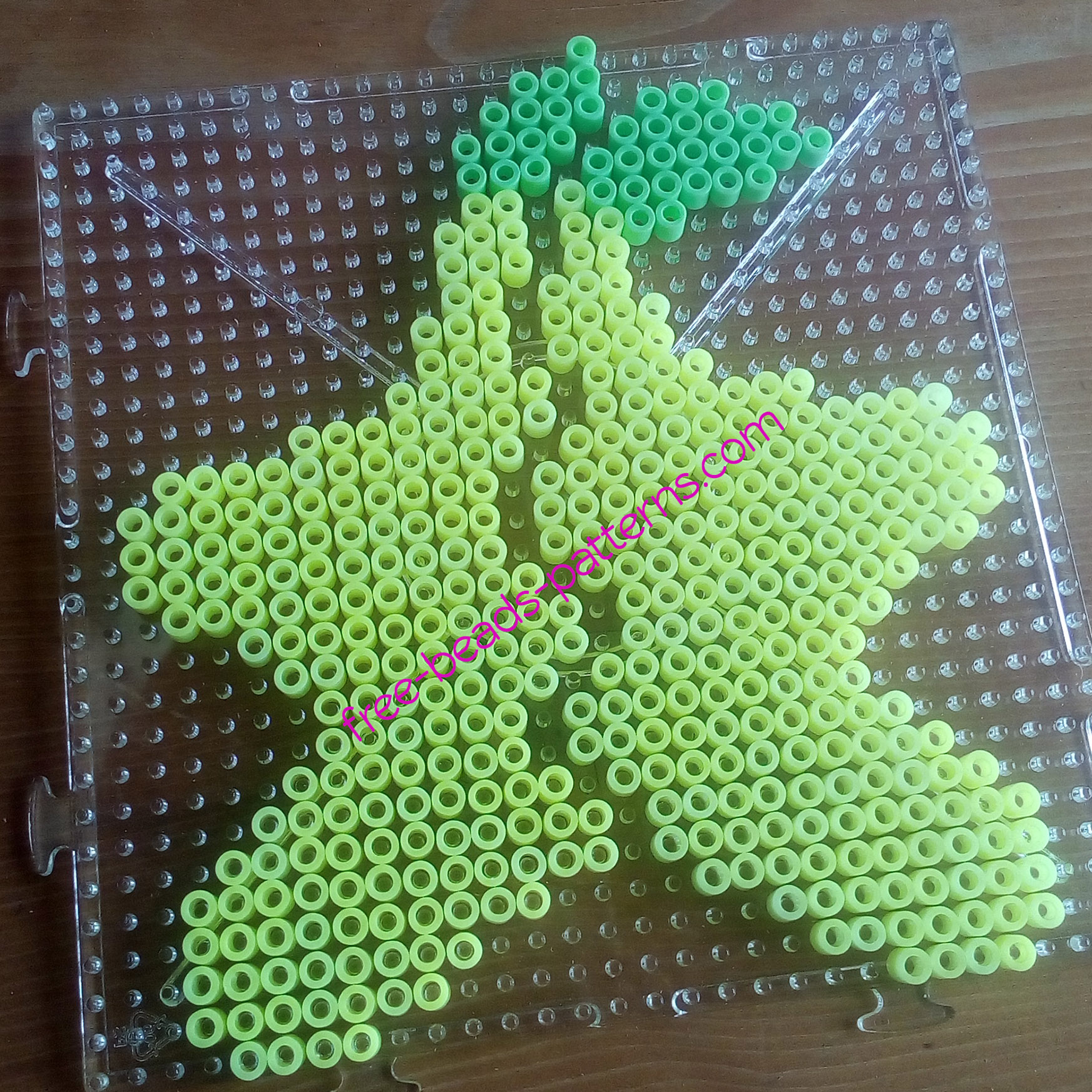 Iron beads two parts of Kingdom Hearts Paopu fruit by Bill (1)