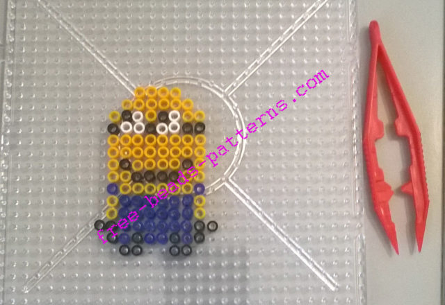 Minions hama beads keychains work photos (1)