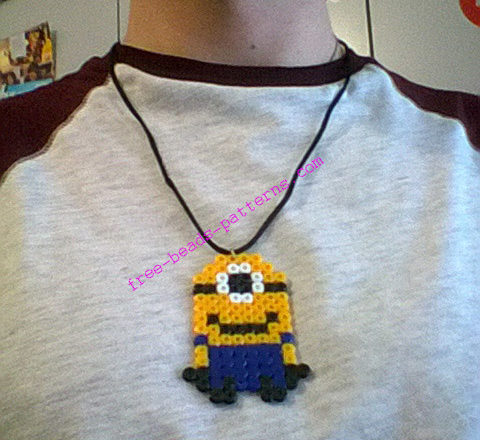 Minions perler beads necklace photos (2)