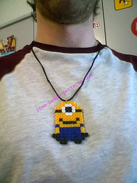 Minions perler beads necklace photos (2)