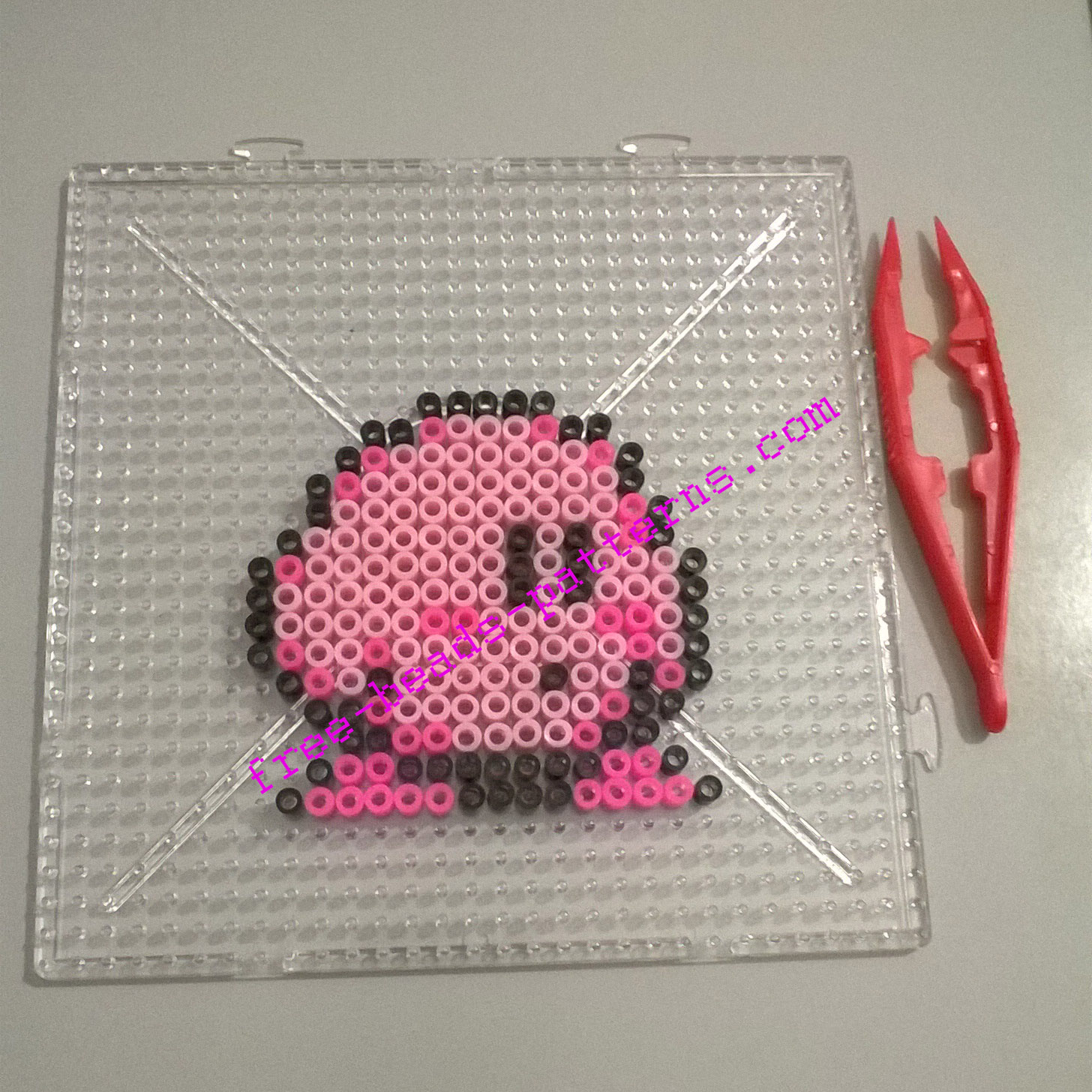 Nintendo retrogames Kirby perler beads pixel art work photos (1)