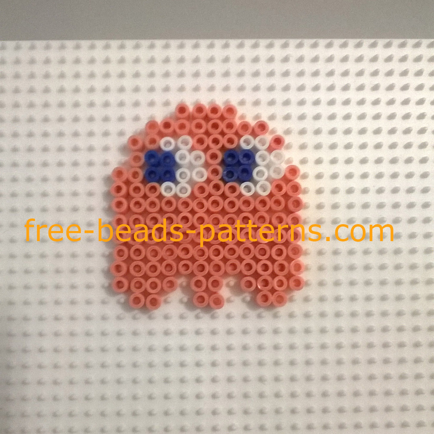 Pacman enemy Pinky work photo fuse beads author site user Bill (4)