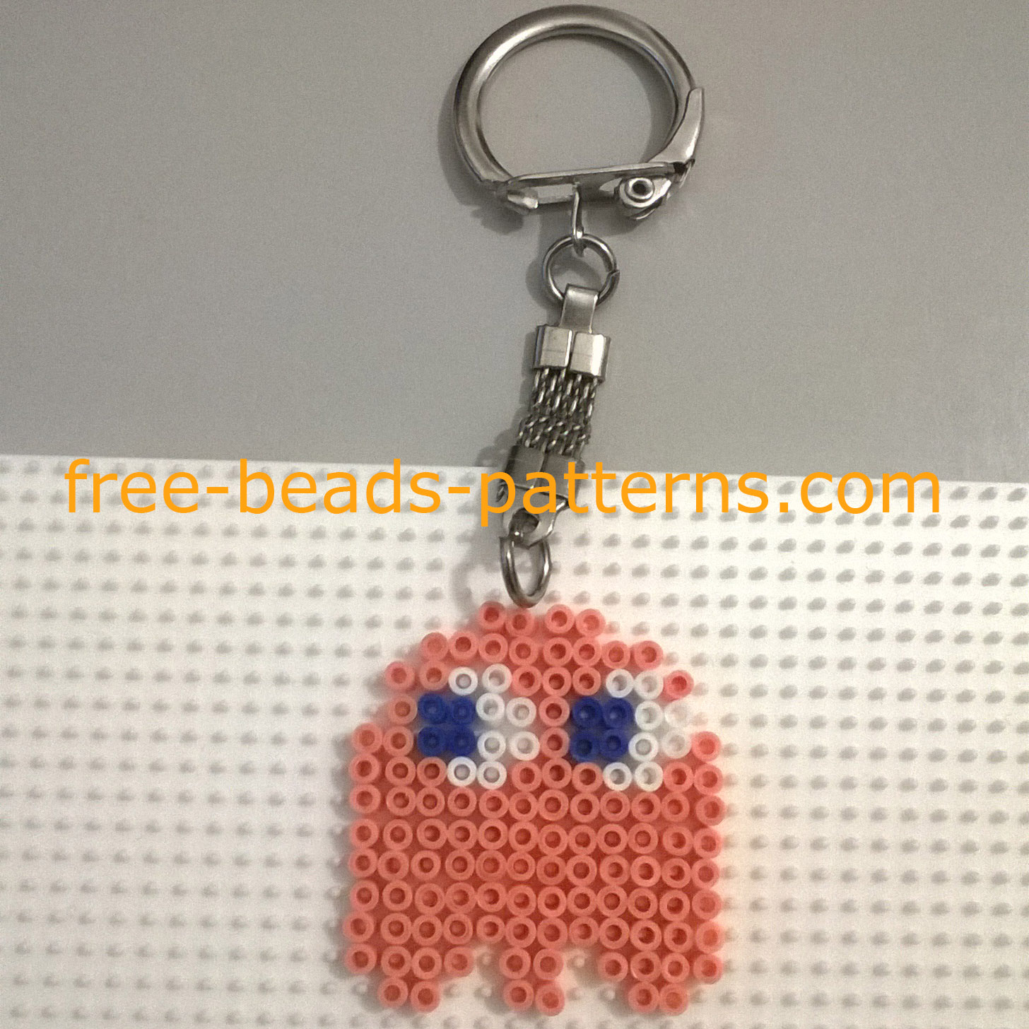 Pacman enemy Pinky work photo fuse beads author site user Bill (5)