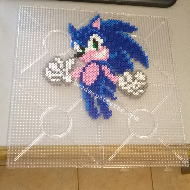 Perler beads hama beads pyssla frame with Sonic work photos (3)