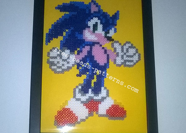 Perler beads hama beads pyssla frame with Sonic work photos (8)