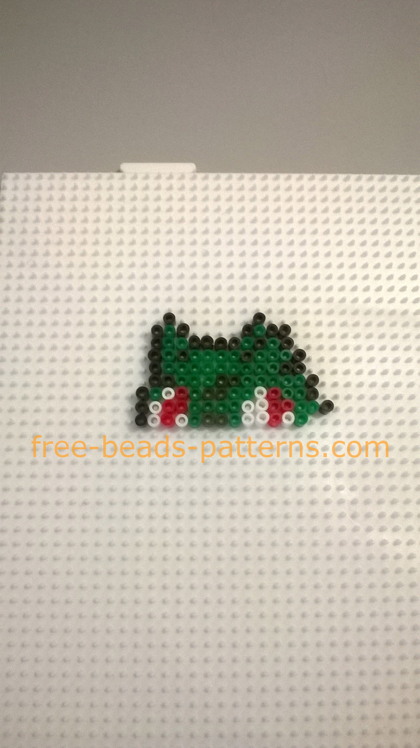 Pokemon Bulbasaur work finished photos perler beads Hama Beads author site user Bill (1)