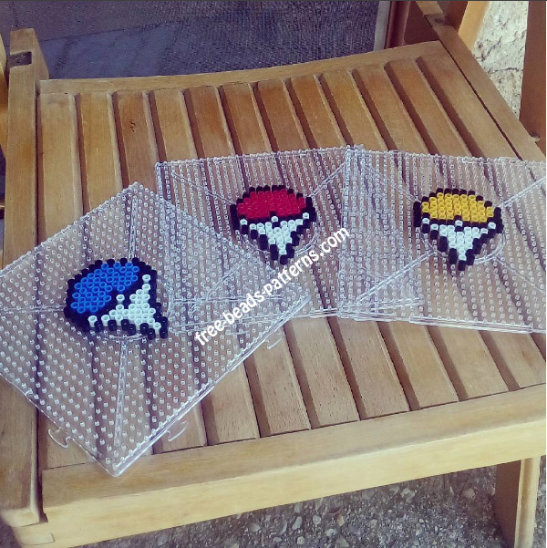 Pokemon Go Valor Mystic Instinct pokeballs hama beads photo (1)