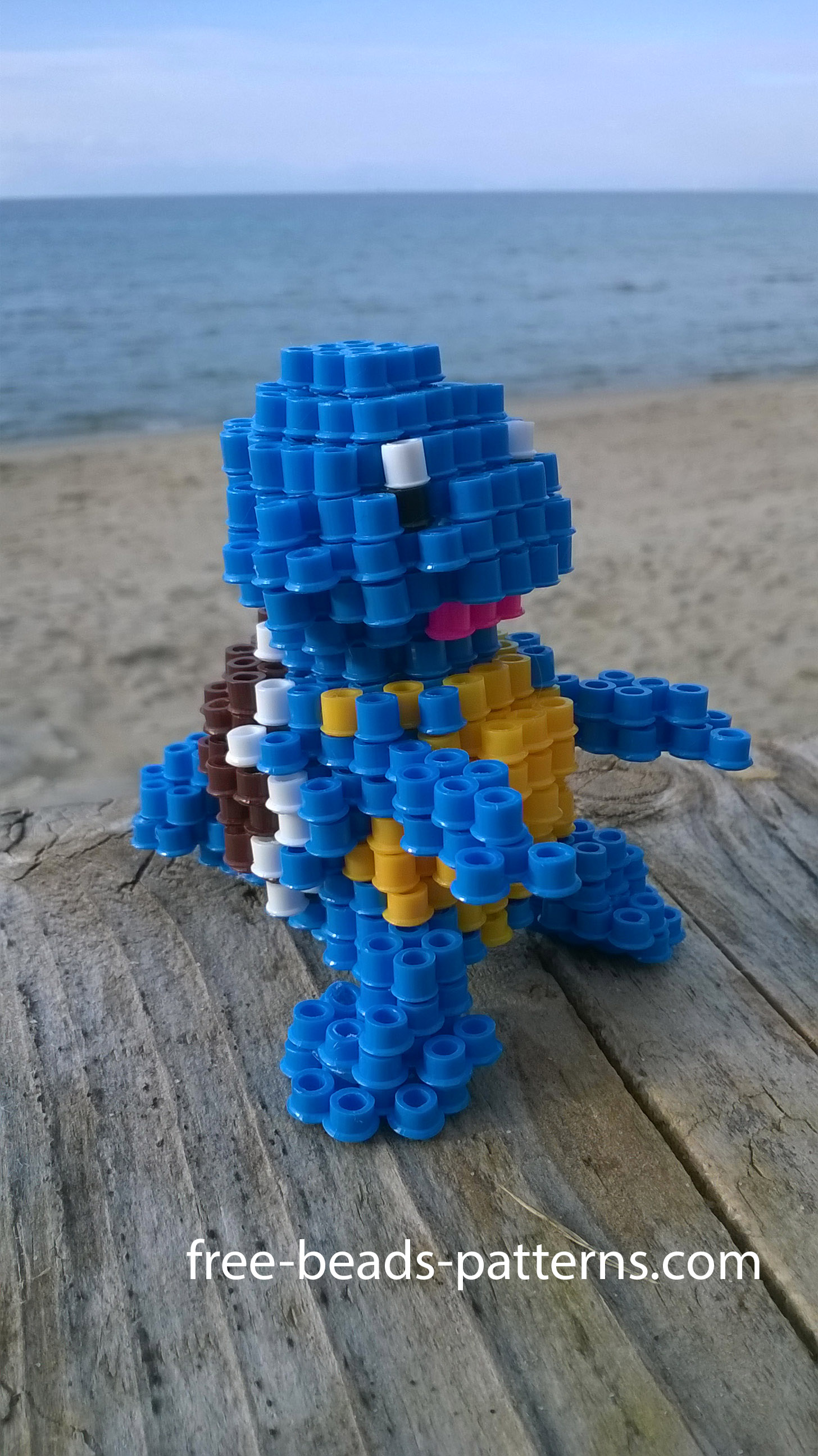 Squirtle Pokemon 3D Perler Beads Hama Beads at the beach photos (1)