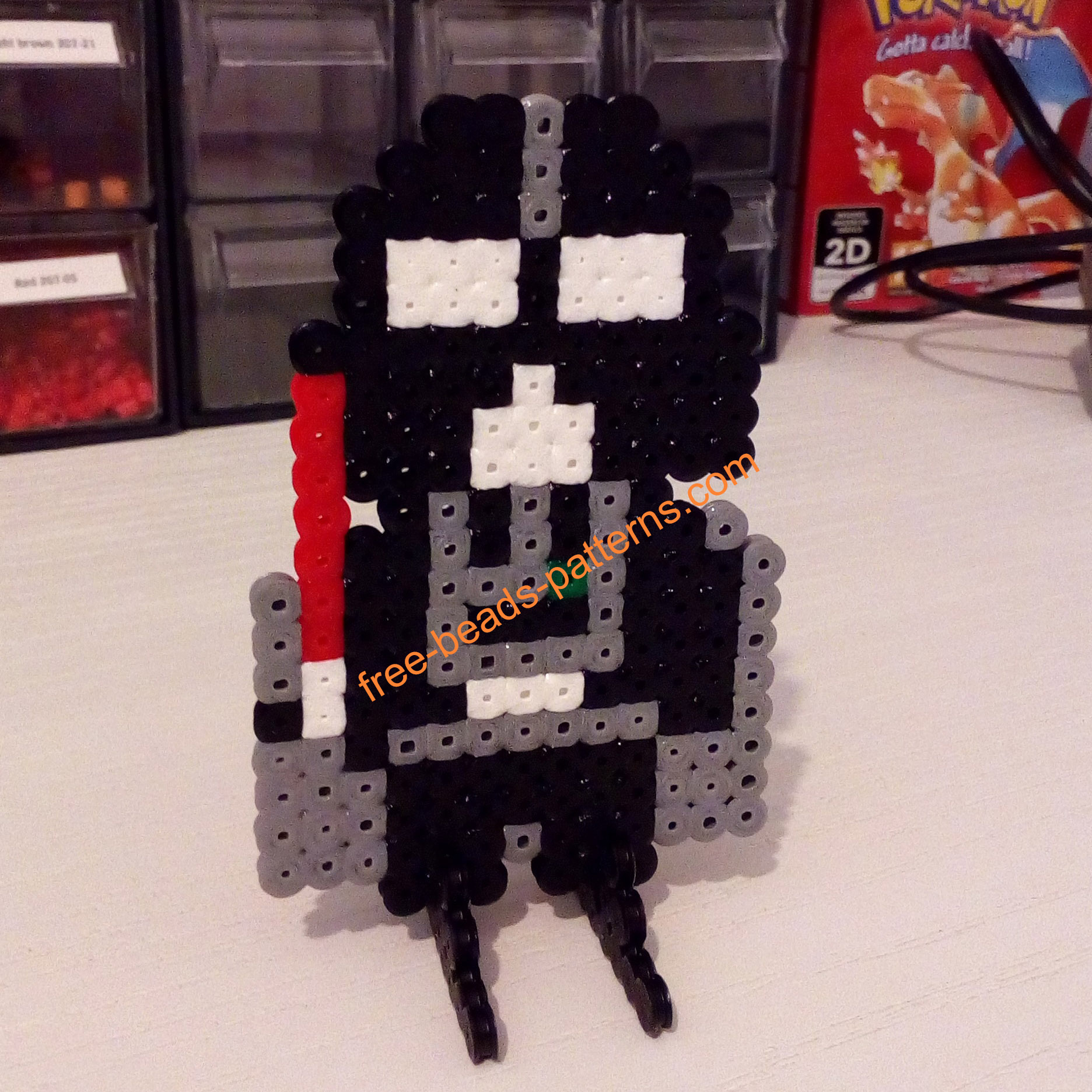 Star Wars Darth Vader Hama Beads work photos (1)