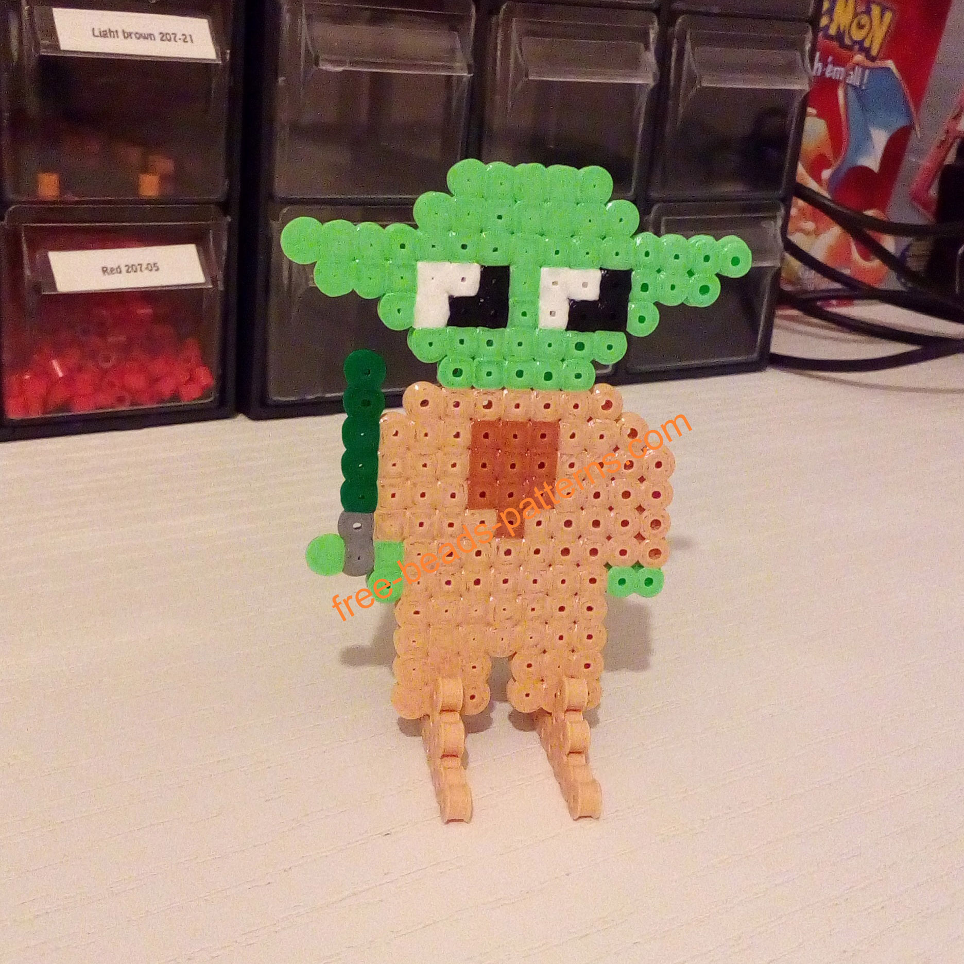 Star Wars Yoda Perler Beads work photos (1)