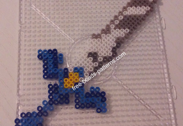 The Legend Of Zelda Master Sword and Hyrule Shield Hama Beads Perler photos (1)