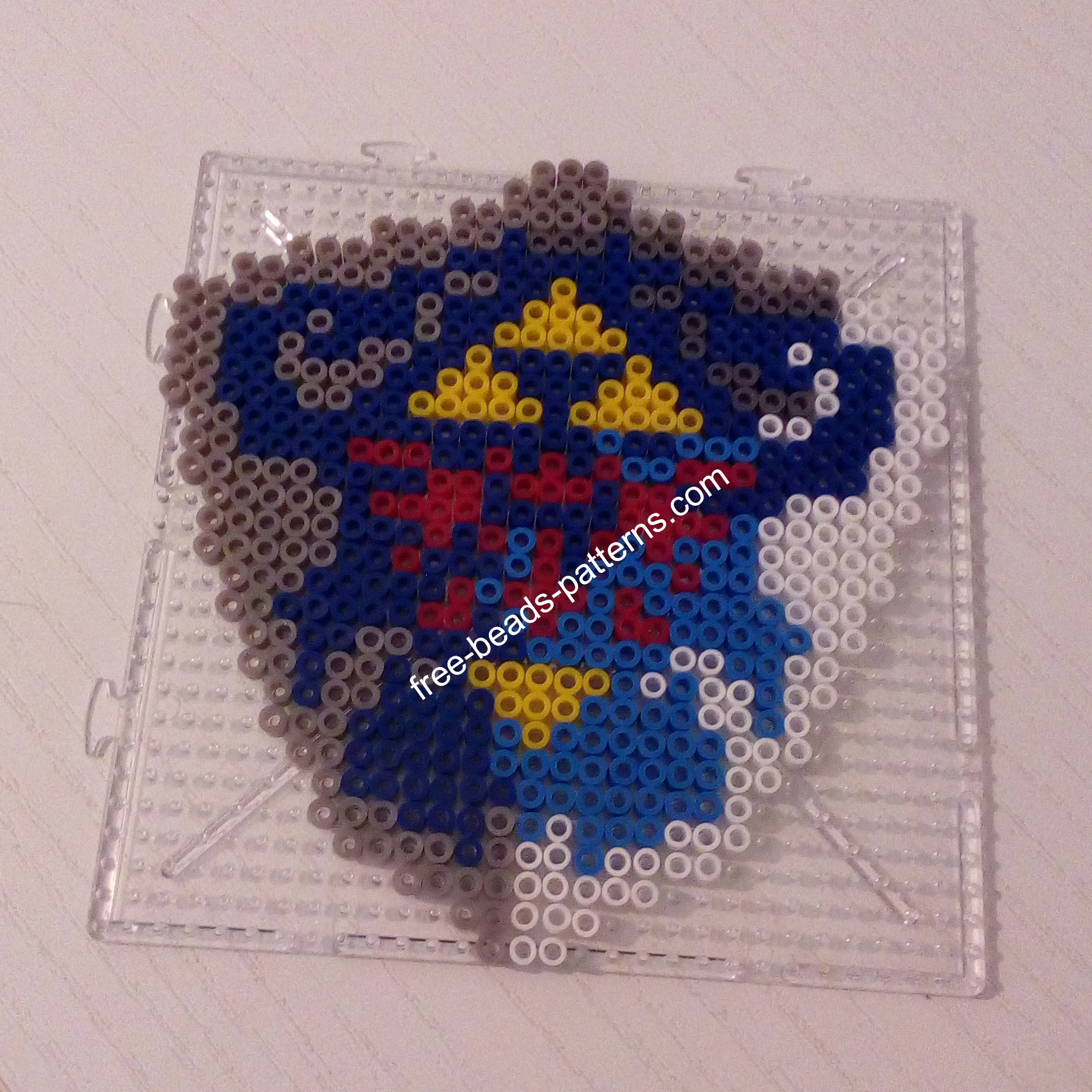 The Legend Of Zelda Master Sword and Hyrule Shield Hama Beads Perler photos (2)